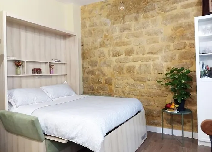 Impeccable & Typical In The Marais *