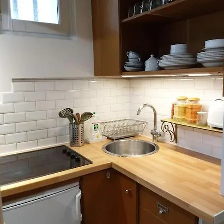 Appartement Impeccable & Typical In The Marais *